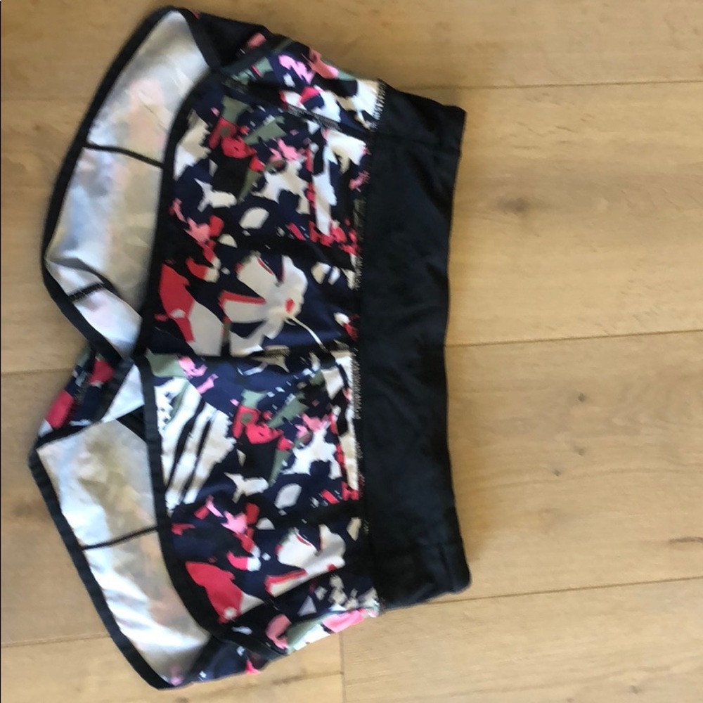 Lululemon speed-up shorts